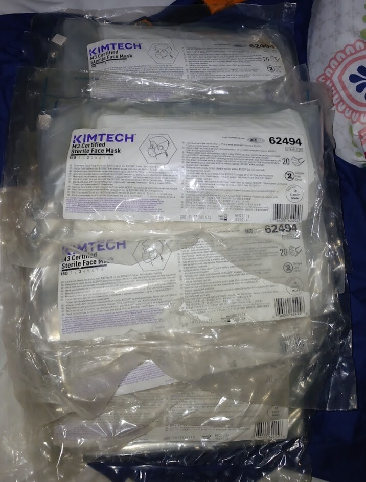 New Kimtech 62494 M3 Certified Sterile White Face Masks Bag of 20 Exp 08/2026