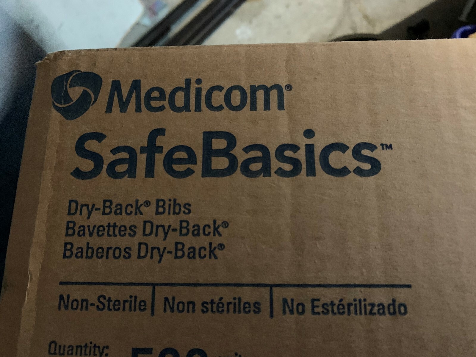 New Case SafeBasics™ Medicom Dry-Back 2-Ply Bibs 8288 Peach Color