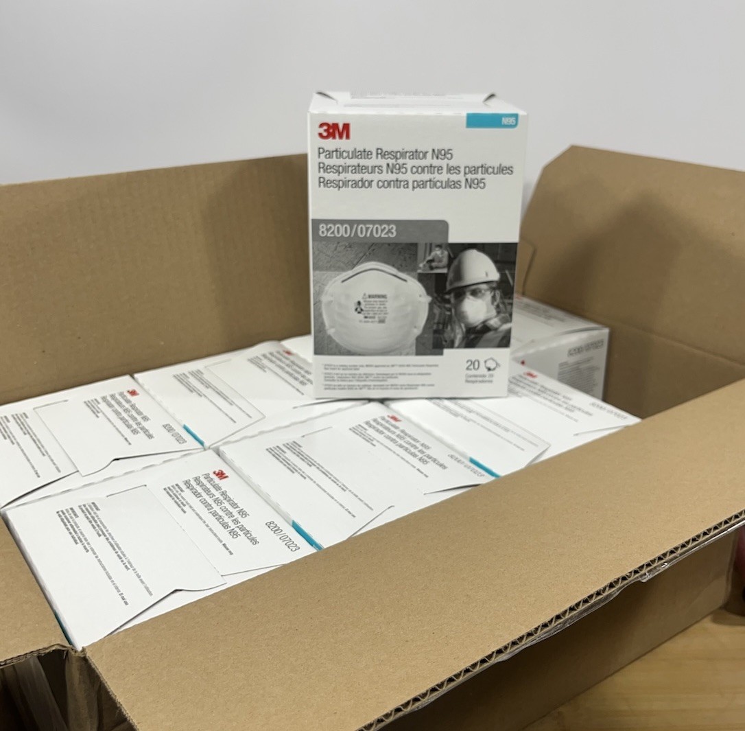 3M 8200 N95 Disposable Particulate Respirator Masks NIOSH 160/Case EXP: 03/2025