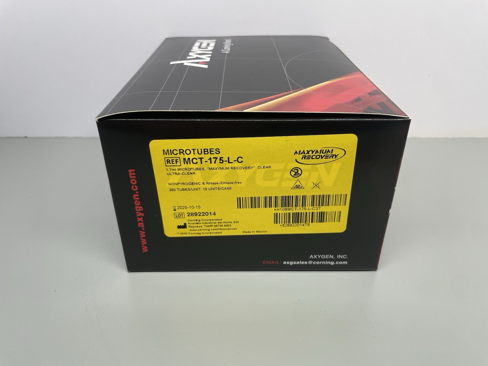 Axygen Maxymum Recovery MicroTubes 1.7mL Clear Case of 2500 MCT-175-L-C