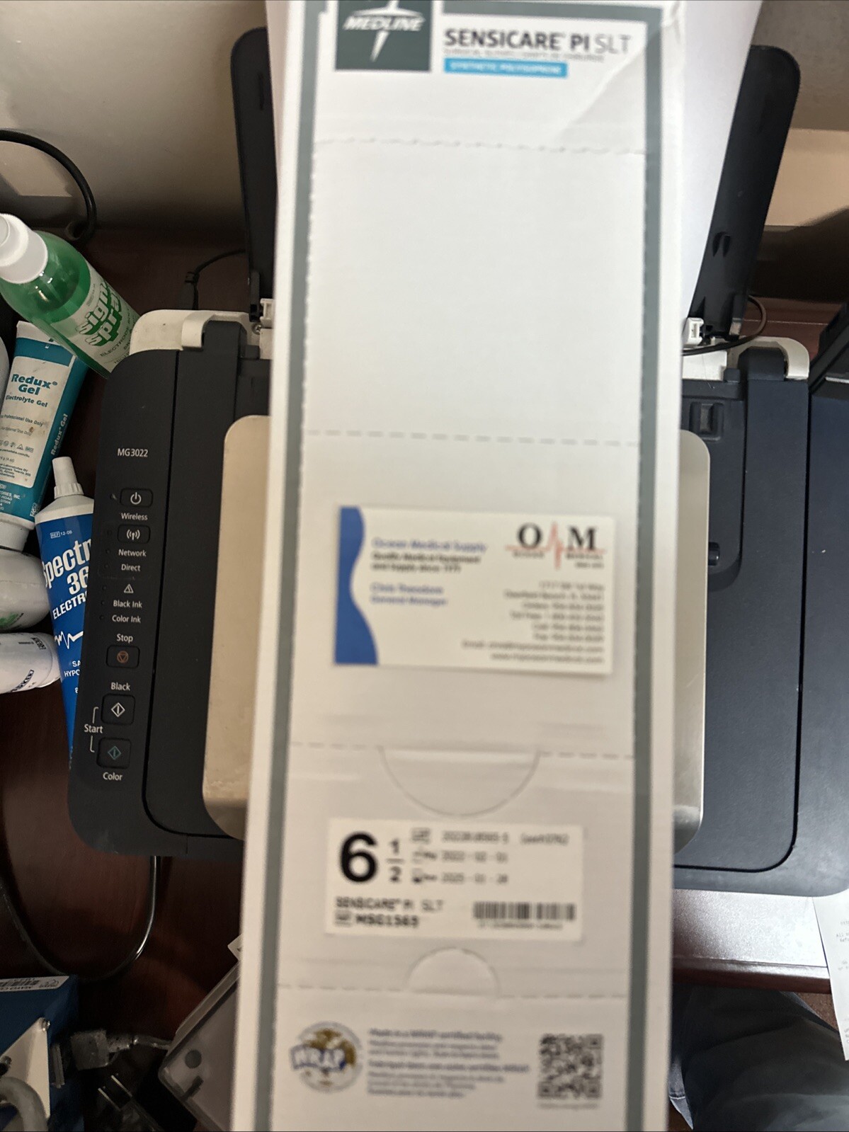 SURGICAL Gloves – Sensicare PI SLT, Size 6.5 Medline MSG1565, 50 PAIRS/Box.