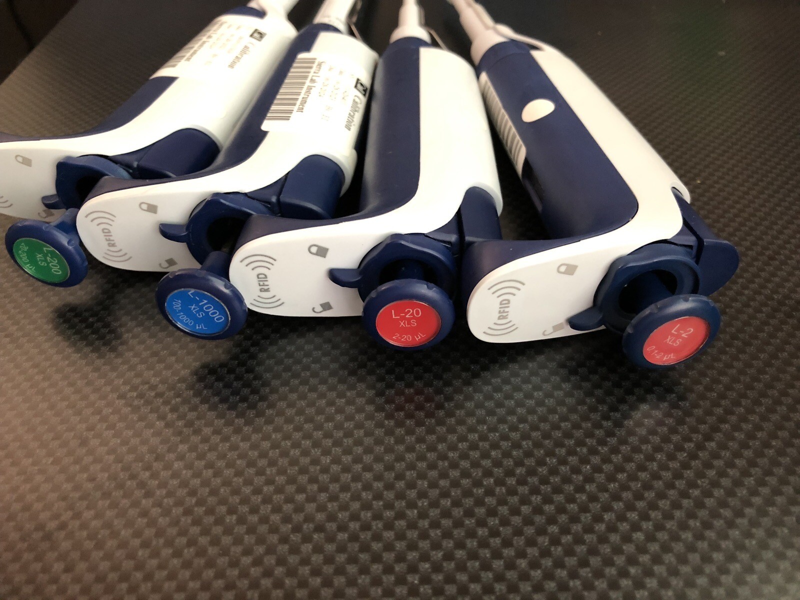 Lot 4 Mettler Rainin Pipet lite XLS RFID LTS Pipettes L1000 L200 L20 L2 Caled Ex
