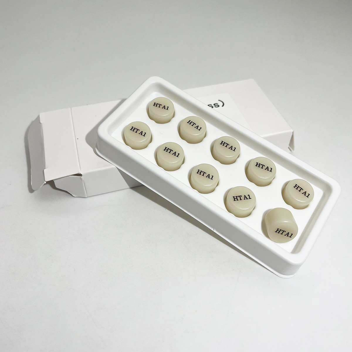 10Pcs/Box Dental Lab Emax Press Ingots Glass Ceramics Block Material HT/LT