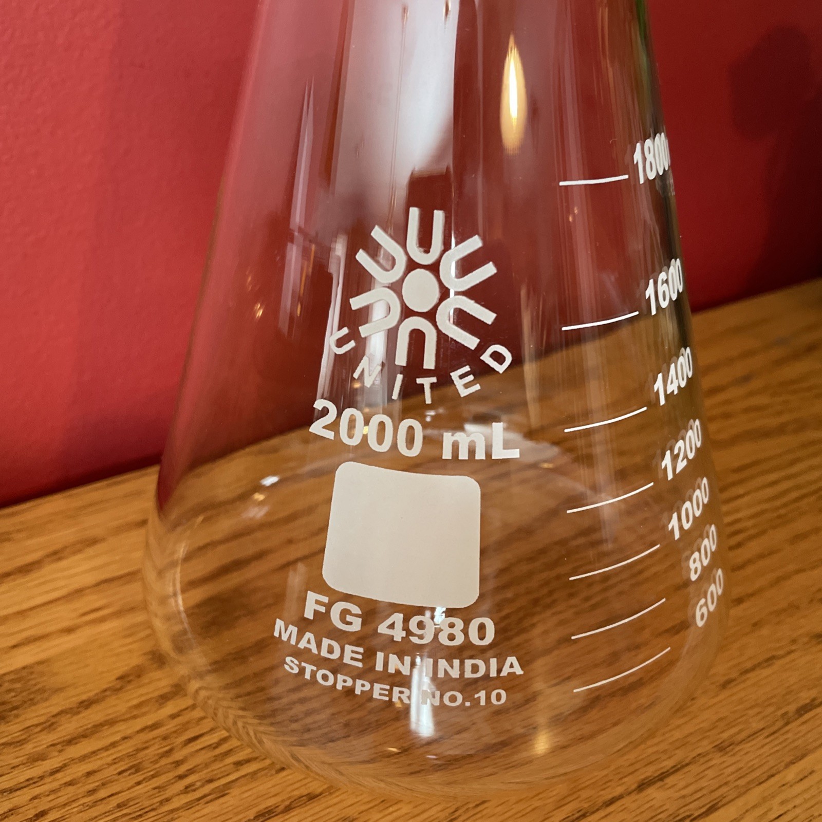 UNITED 2000mL Glass Graduated Heavy Duty Rim Erlenmeyer Flask FG 4980 India