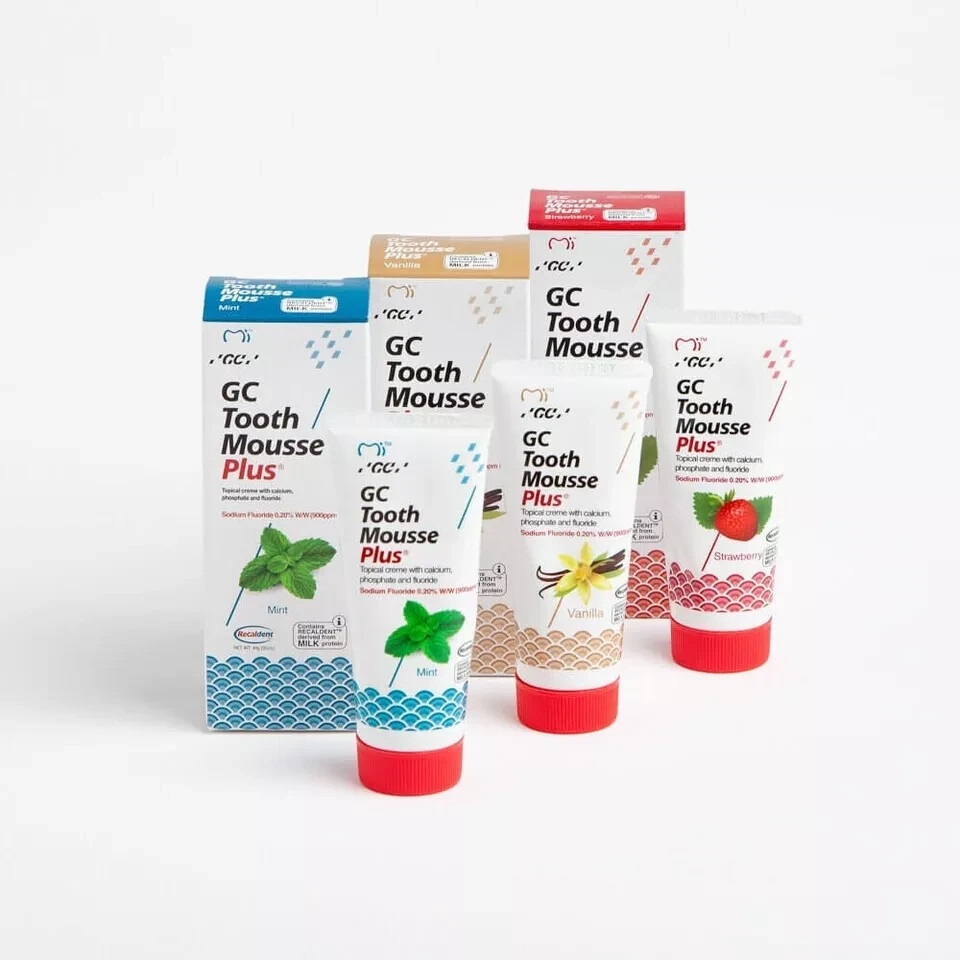 GC Tooth Mousse Plus topical tooth crème strengthen Tooth Surface Tube of 40gm