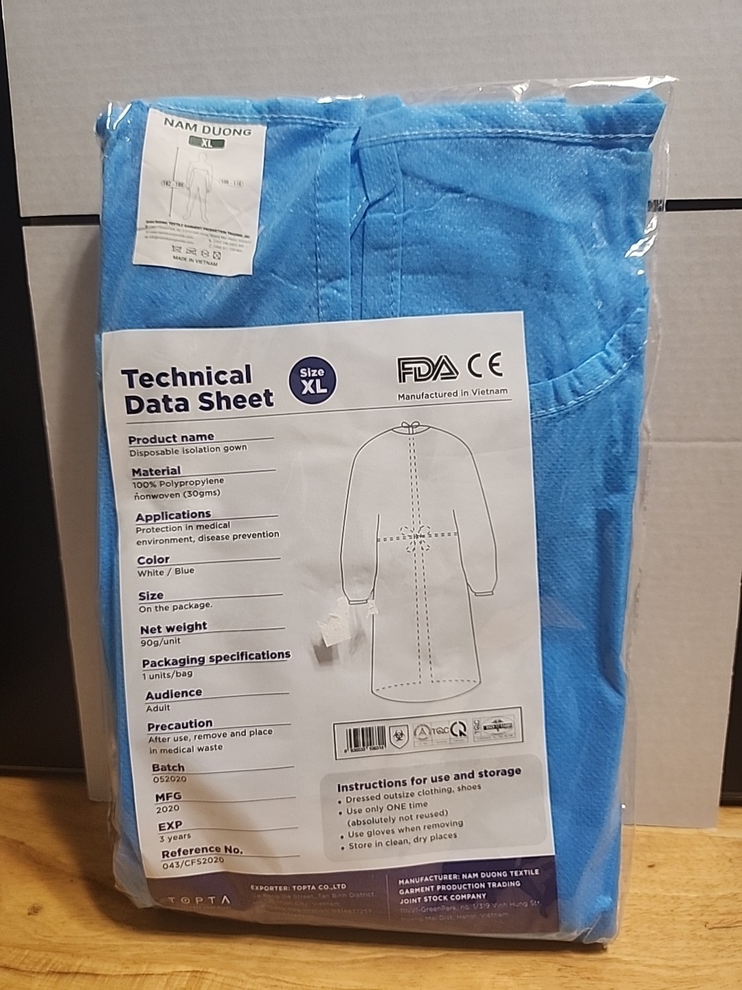 Isolation Gown XL