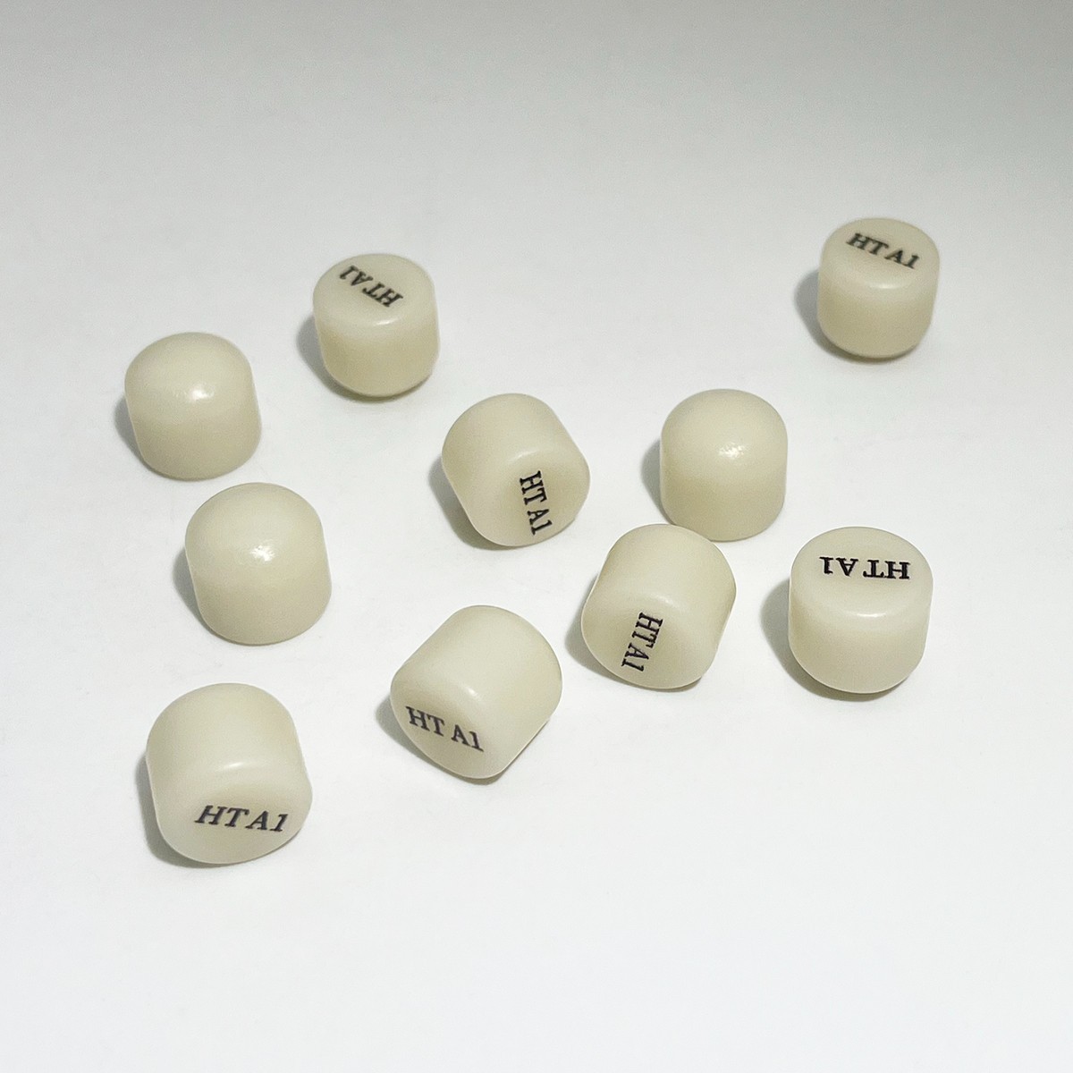 10Pcs/Box Dental Lab Emax Press Ingots Glass Ceramics Block Material HT/LT