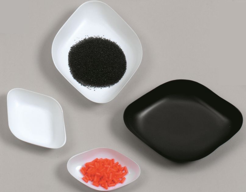 Diamond Weigh Boats 25ml 3″x2″x .5″ anti-static Black, package of 50