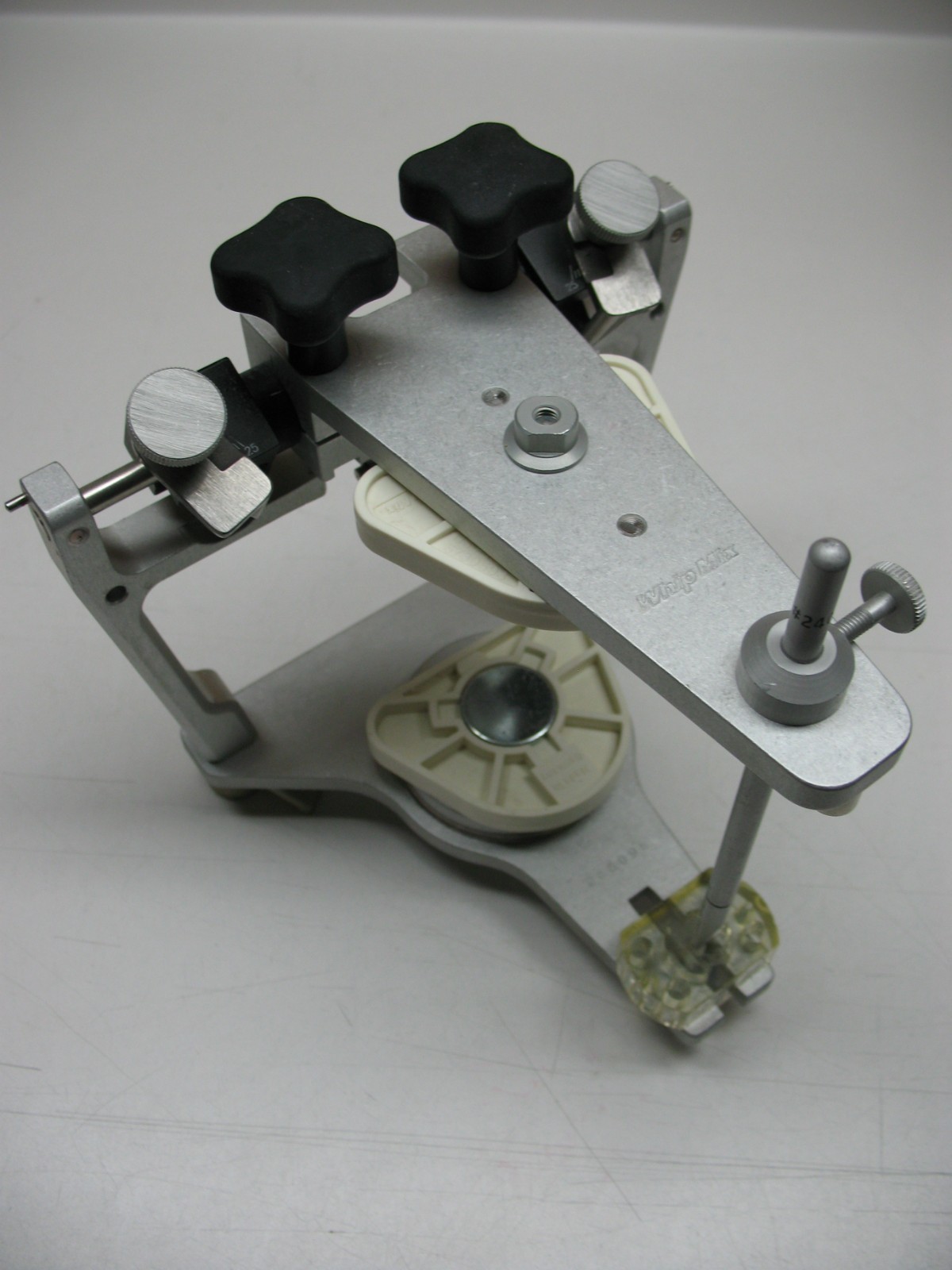 WHIPMIX 3140 MAGNETIC SEMI ADJUSTABLE DENTAL ARTICULATOR LAB WAX CROWN & BRIIDGE
