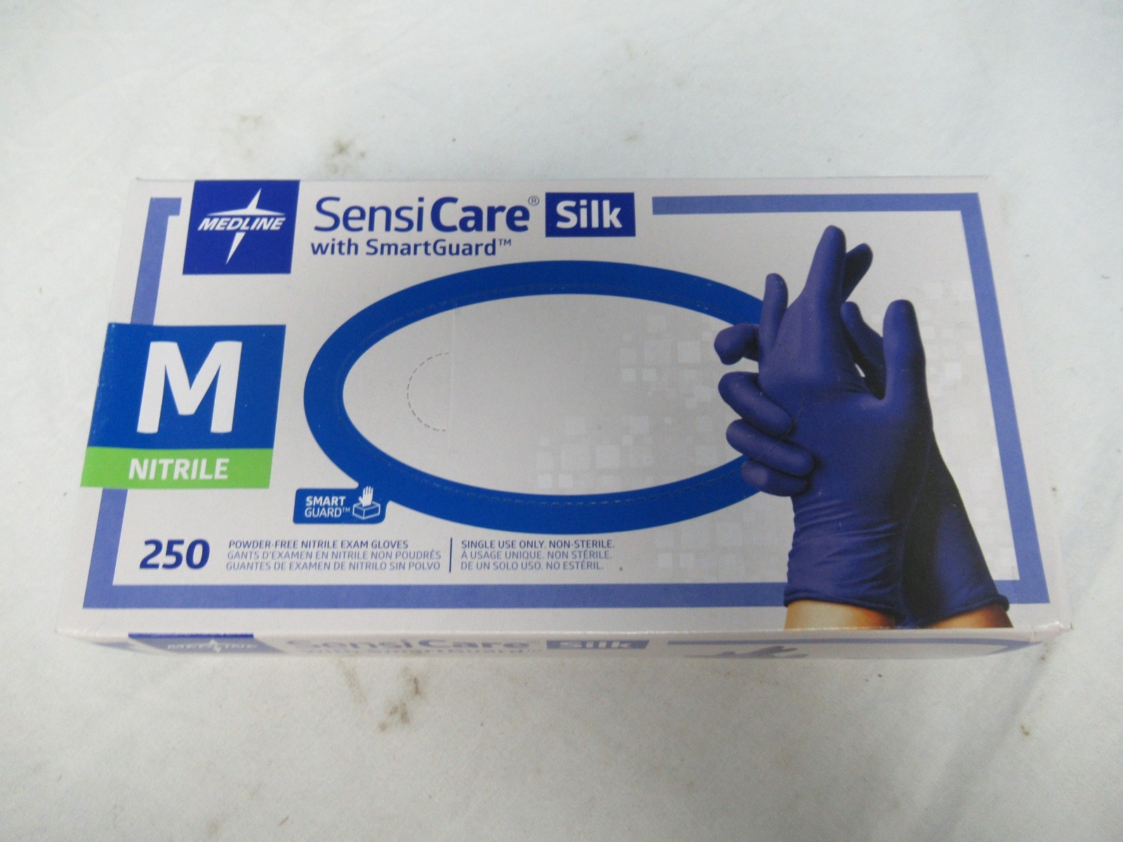 Medline SensiCare SmartGuard Nitrile SILK Gloves Size Medium 250ct MDS2585 (P3)