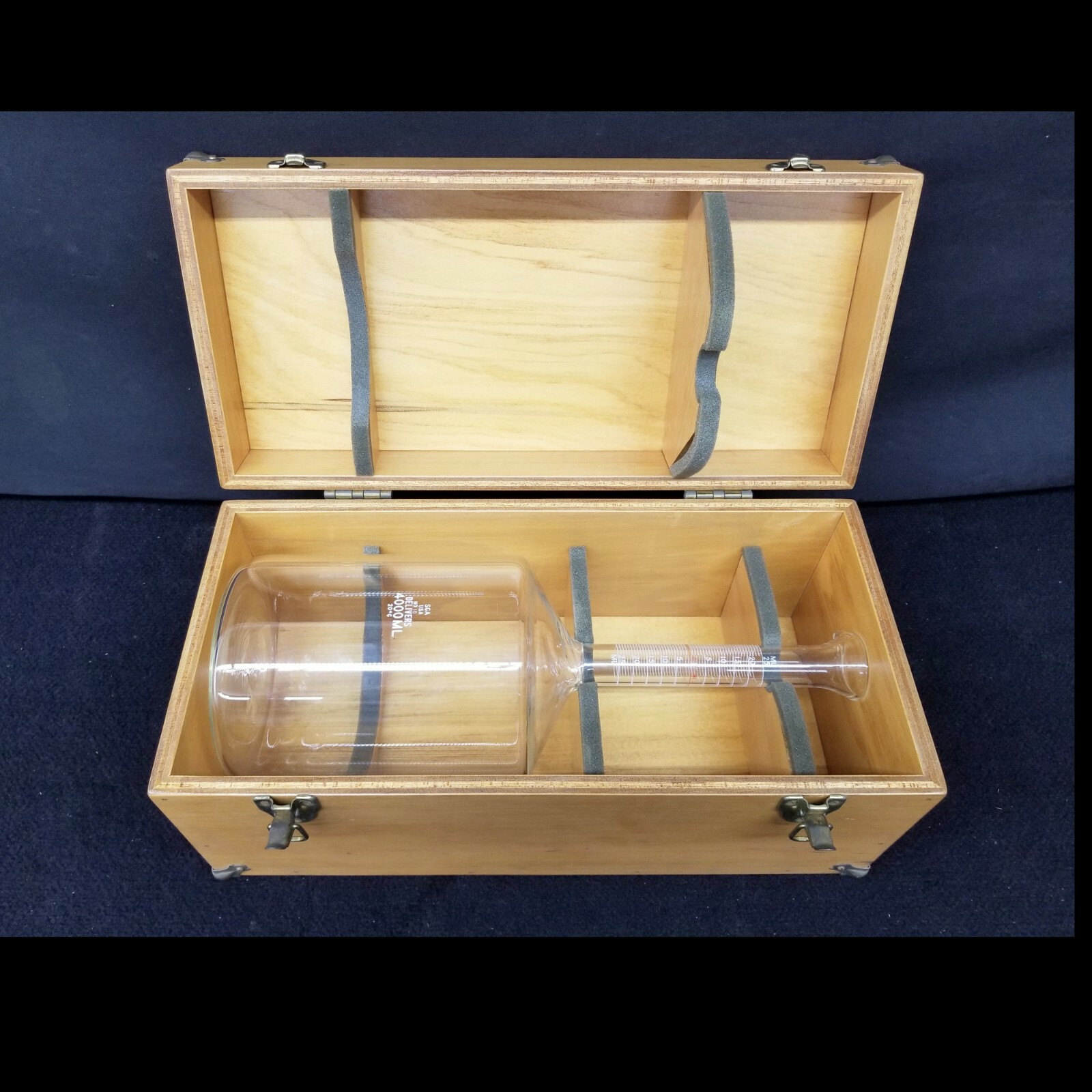 Scientific Glass SGA 4000mL Laboratory Glassware Vessel w/ Fitted Case #2