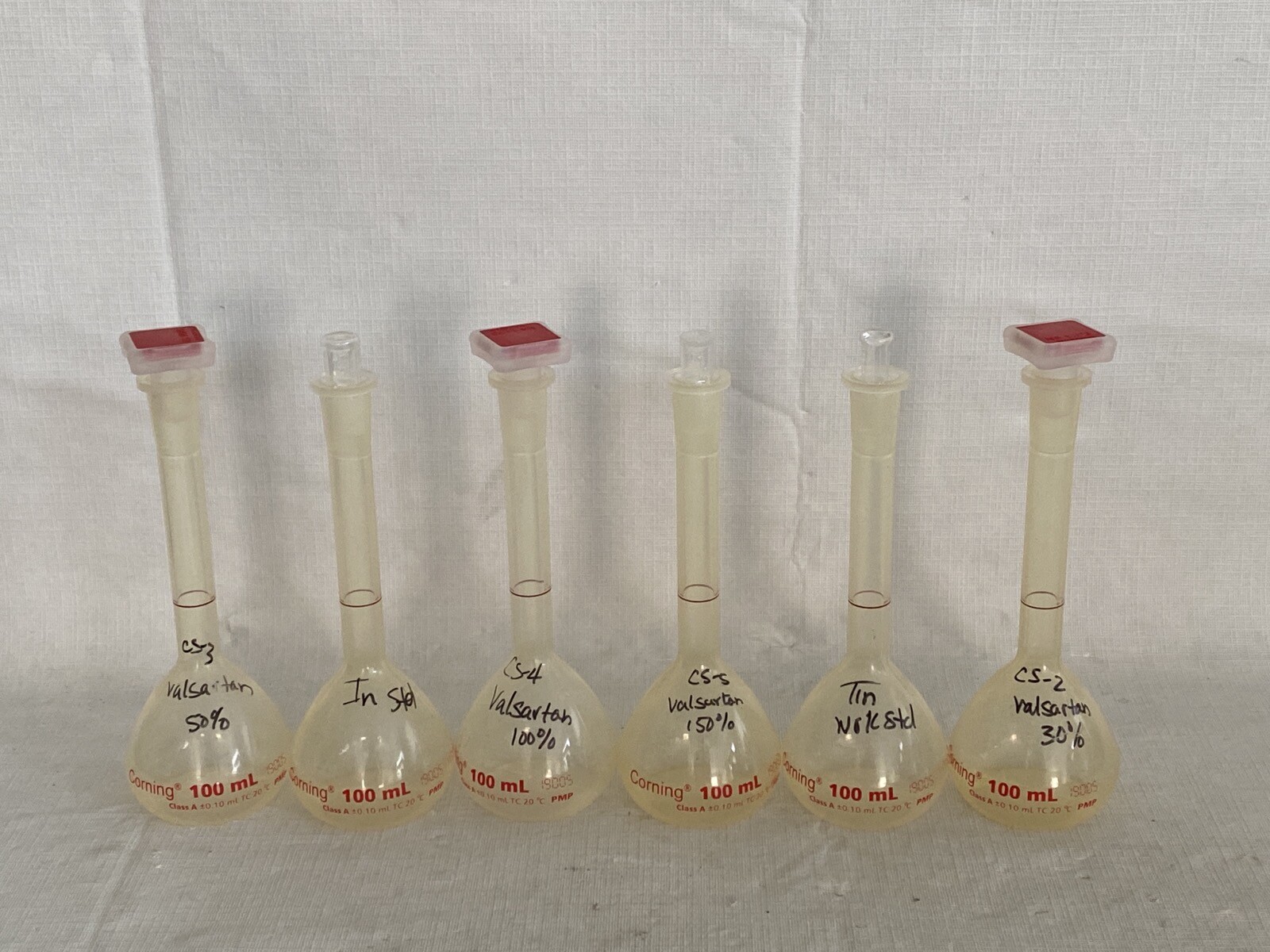(6) CORNING Reusable 100mL PMP Class A Volumetric Flasks w/Stopper 5640P