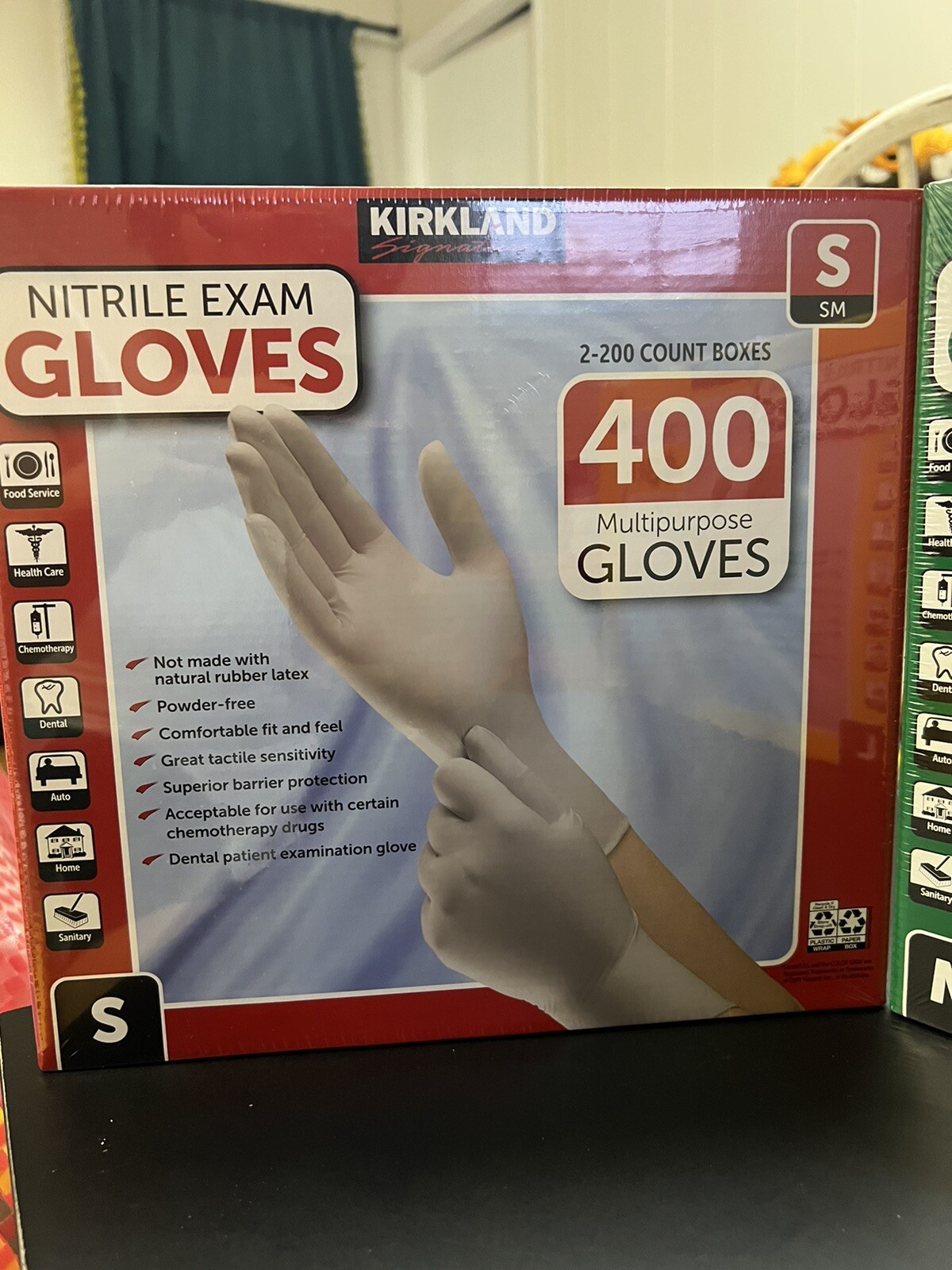 Kirkland Signature Latex-Free Nitrile Exam Gloves, Small, 400 (2×200 Count) Box