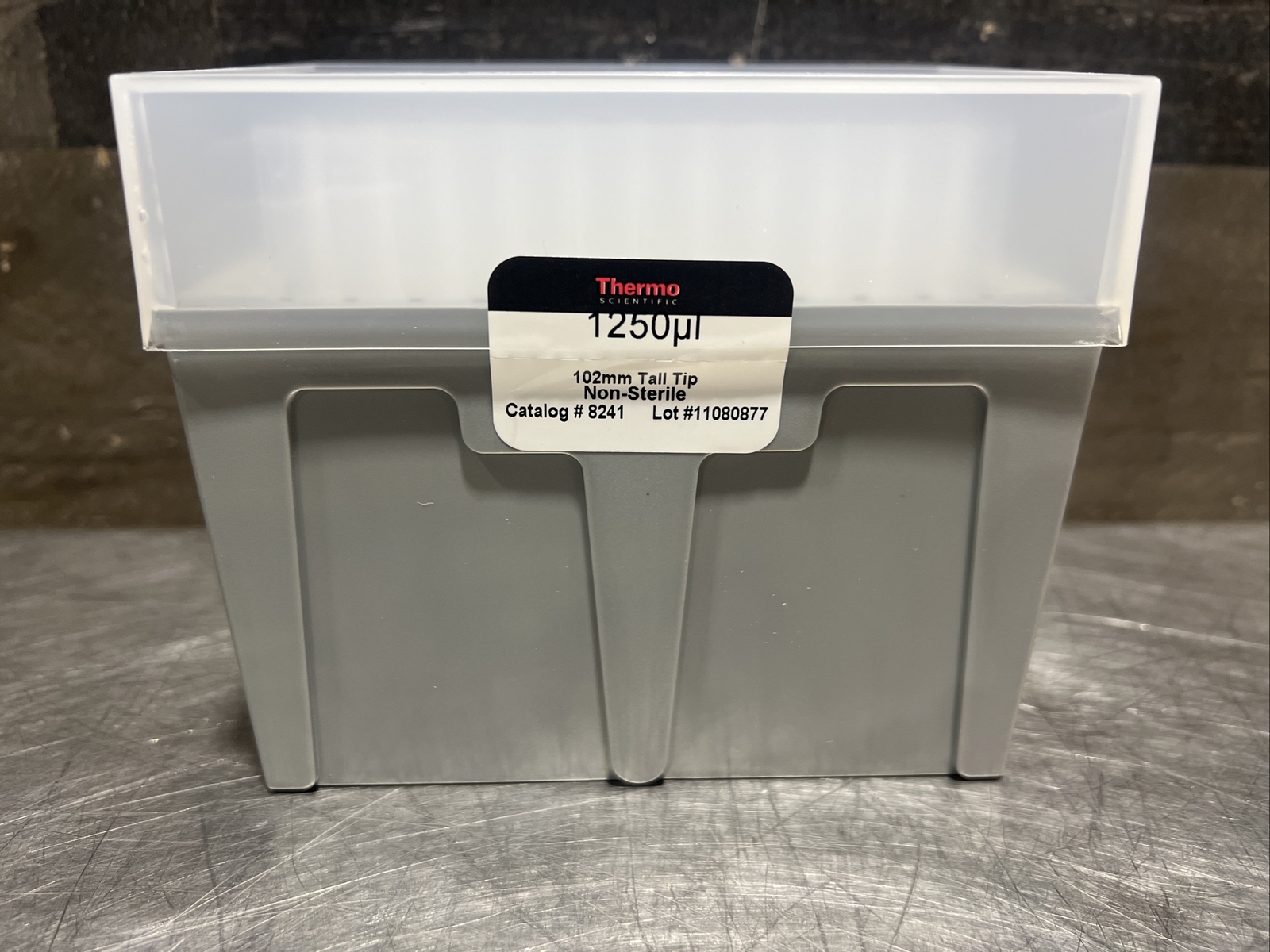 THERMO SCIENTIFIC 8241 1250ul 102mm TALLTIP PIPET TIPS. NOS Surplus