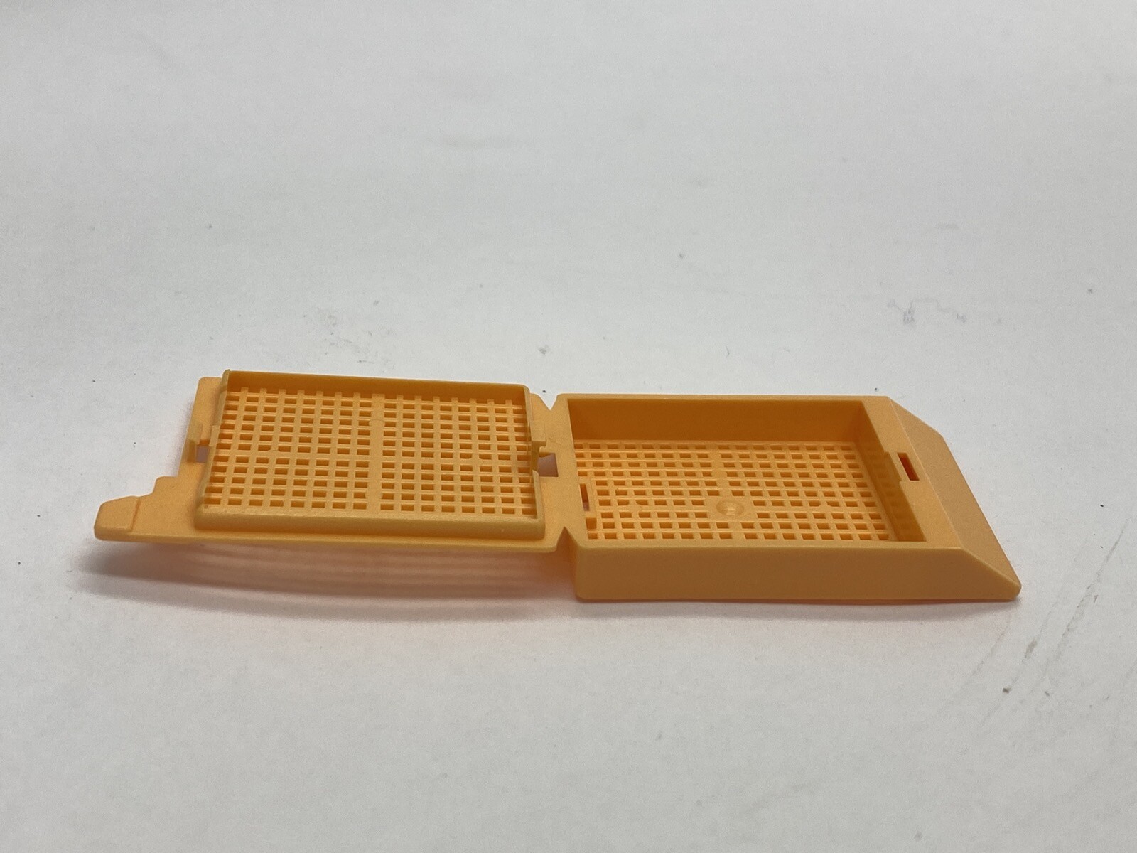 (500) SIMPORT Unisette Biopsy Processing Embedding Cassettes M506-7 Peach