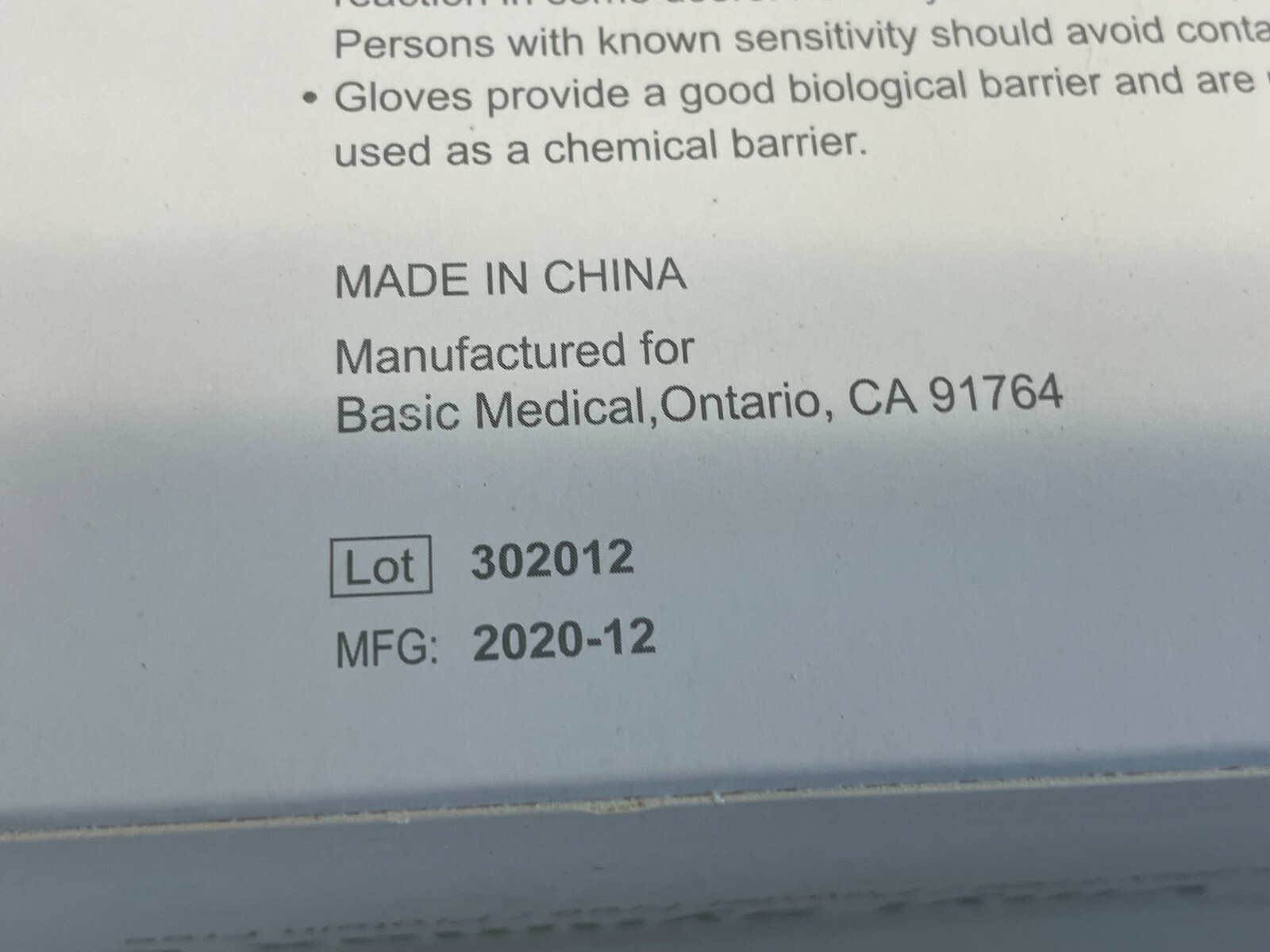 N3: 4 Boxes – 100 each box – Basic Vinyl Synmax Exam Gloves XL BMPF3004