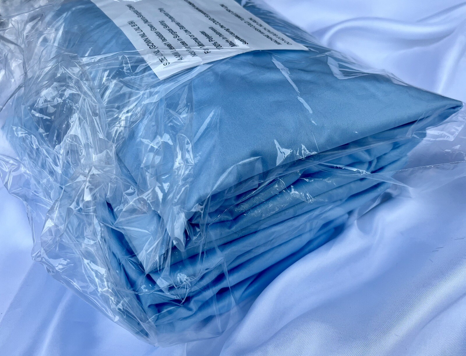 (5) AAMI Isolation Gowns Level 1 Non-Surgical Reusable Machine Washable L / XL