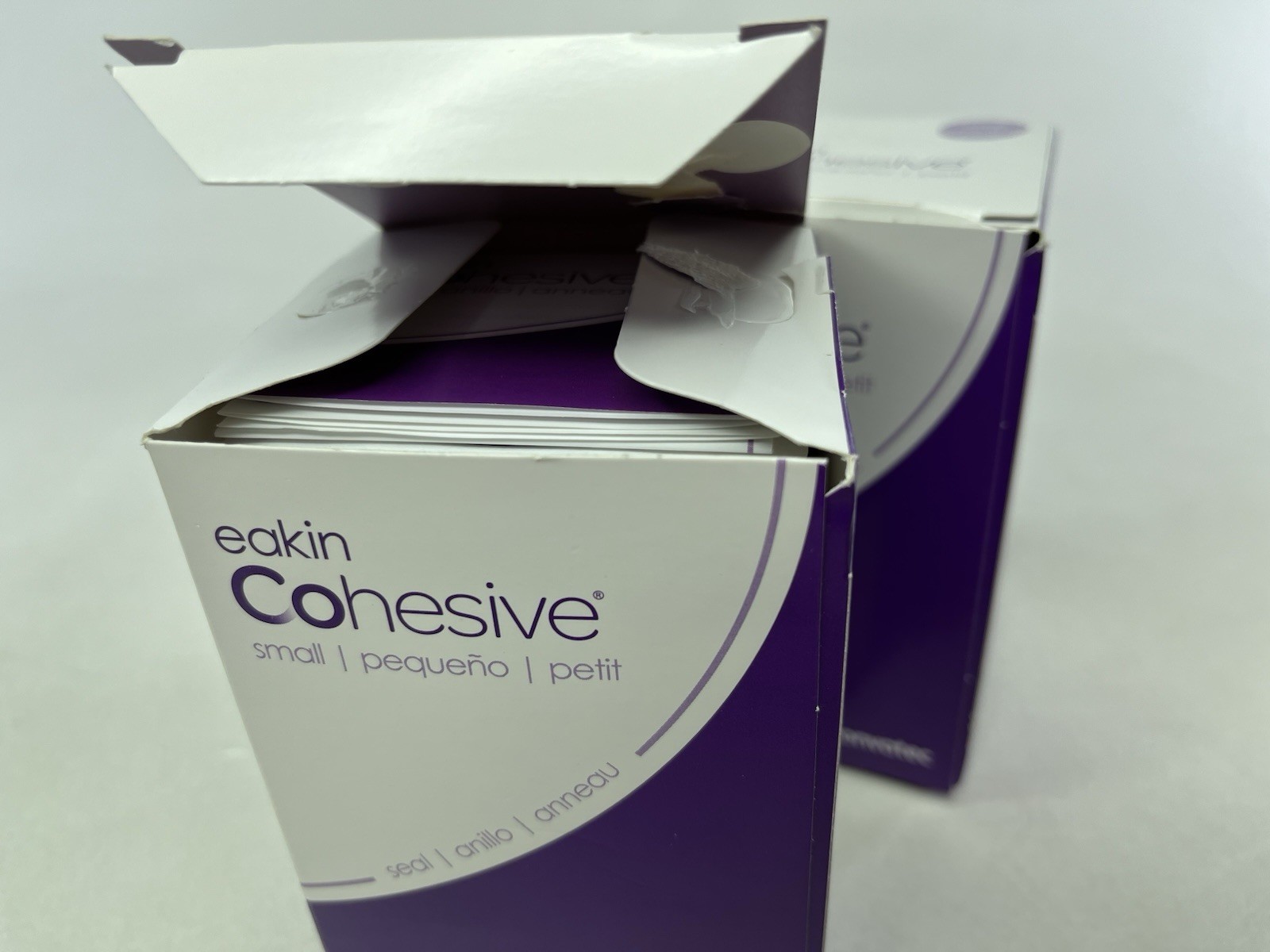 ConvaTec eakin REF 839002 Cohesive small Ostomy Barrier Seals (40) 2 BOXES of 20