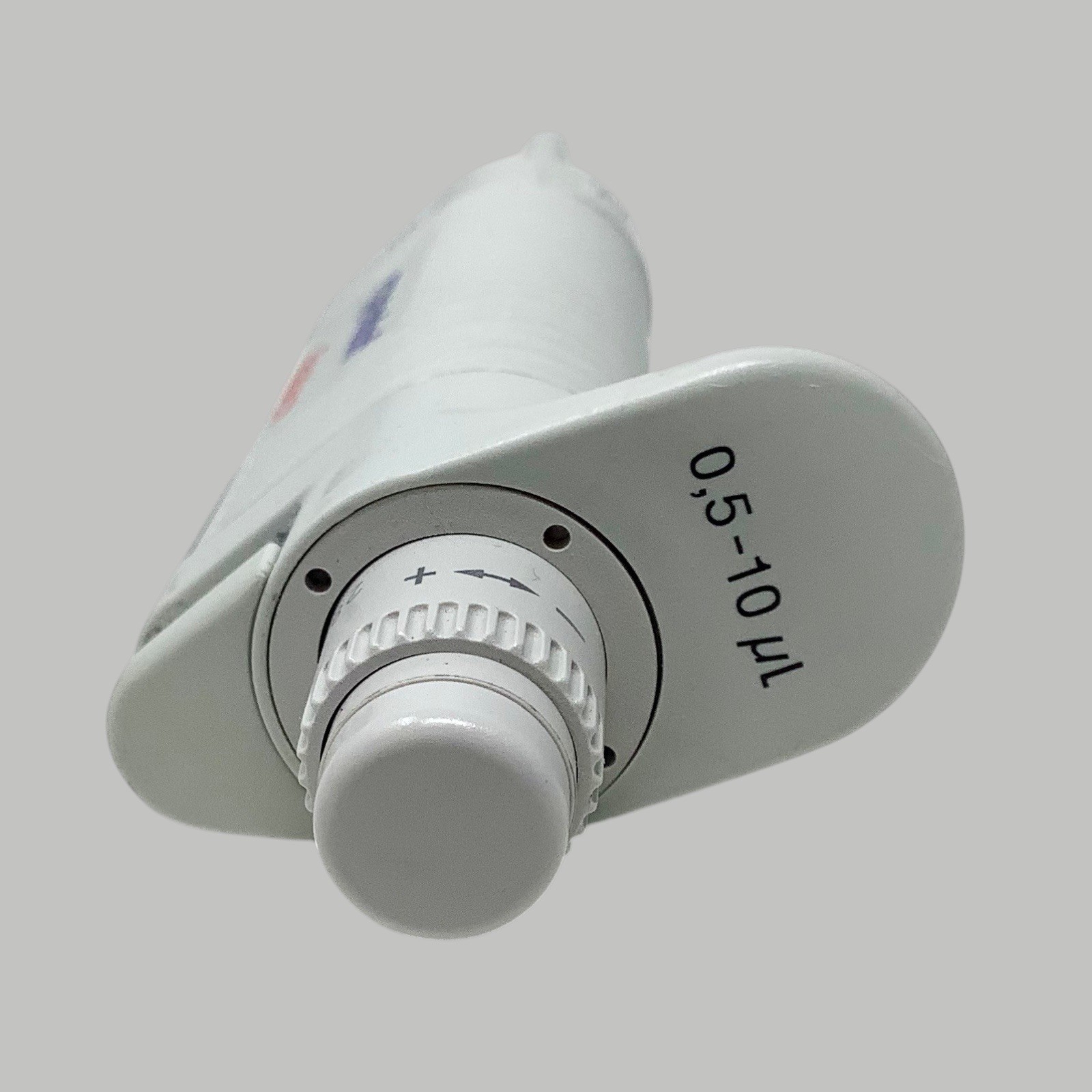 Eppendorf 10 0.5-10µL Adjustable Volume Single Channel Pipette