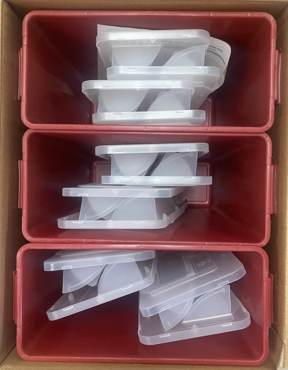 Medegen Stackable Sharps Container Translucent 3 gallon Case of 12 #8710