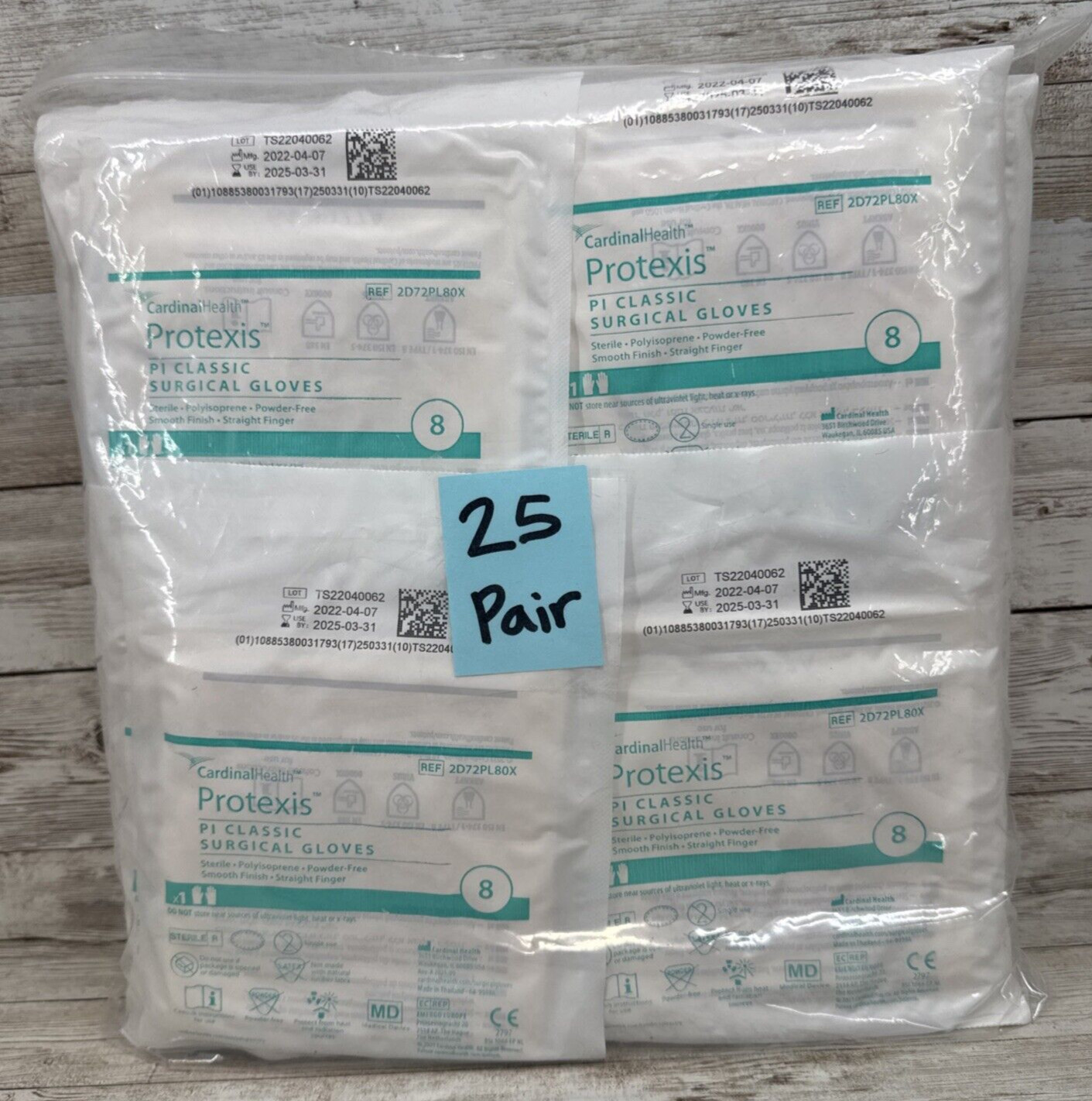 Protexis PI CLASSIC Surgical Glove Cardinal Health *25 Pair* Size: 8 *Exp: 3/25*
