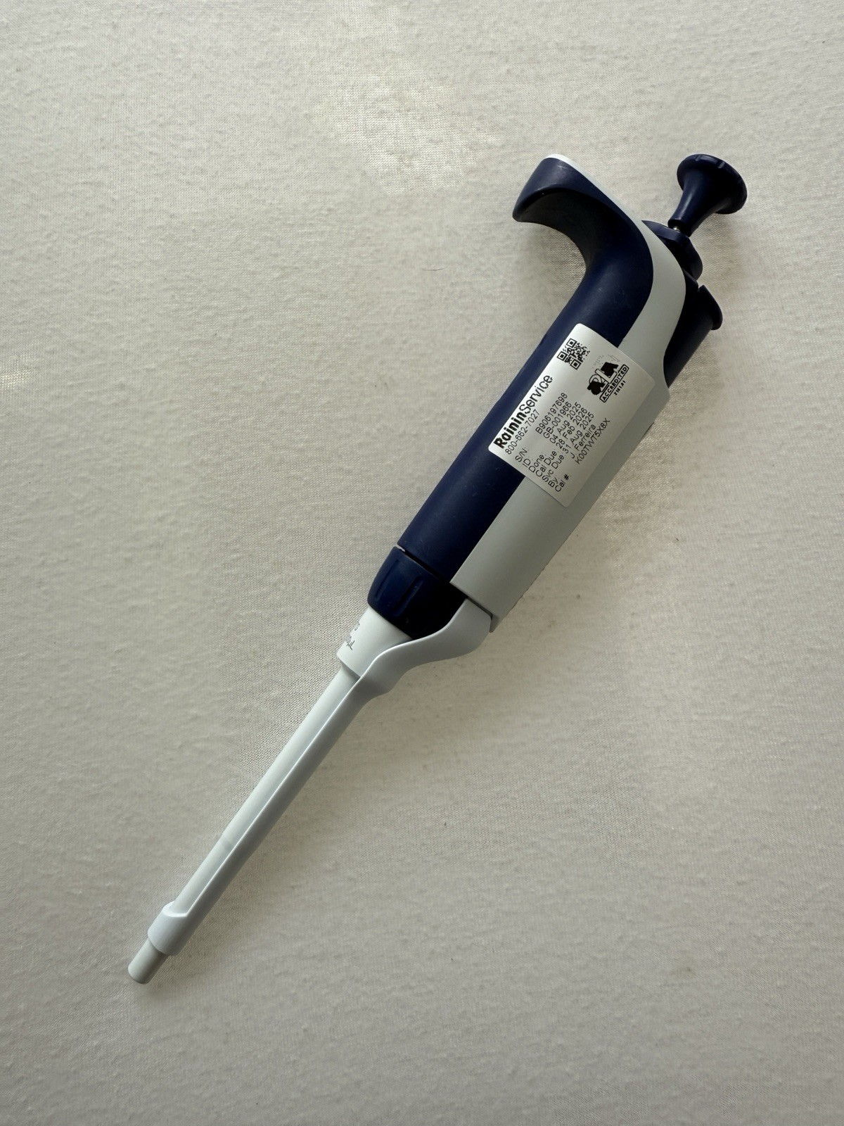 Rainin L-300 XLS Pipet Lite XLS ~ LTS 20-300ul LTS ~ Single Channel ~ Calibrated