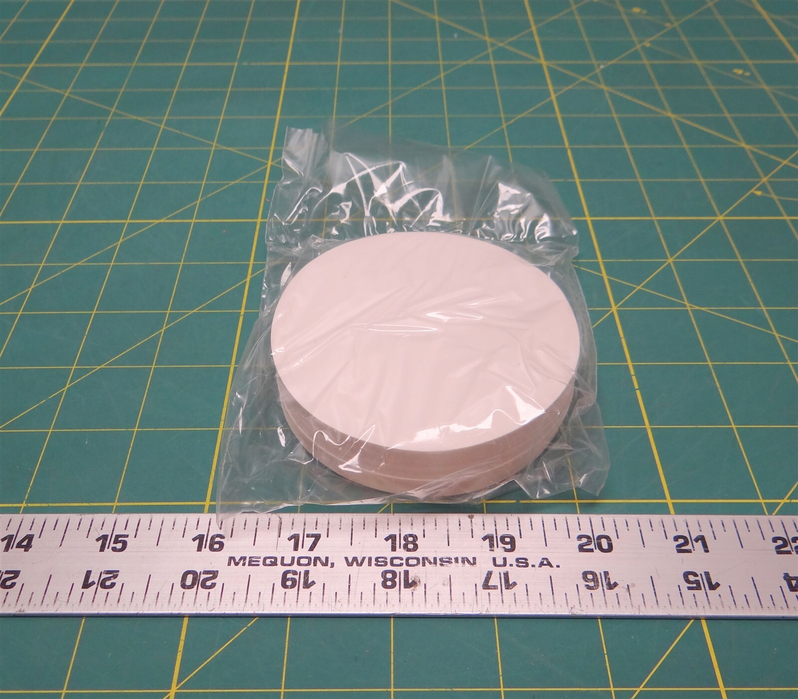 Ahlstrom 0740-0900 Medium Speed Ashless Filter Paper – Pack Of 100 Circles
