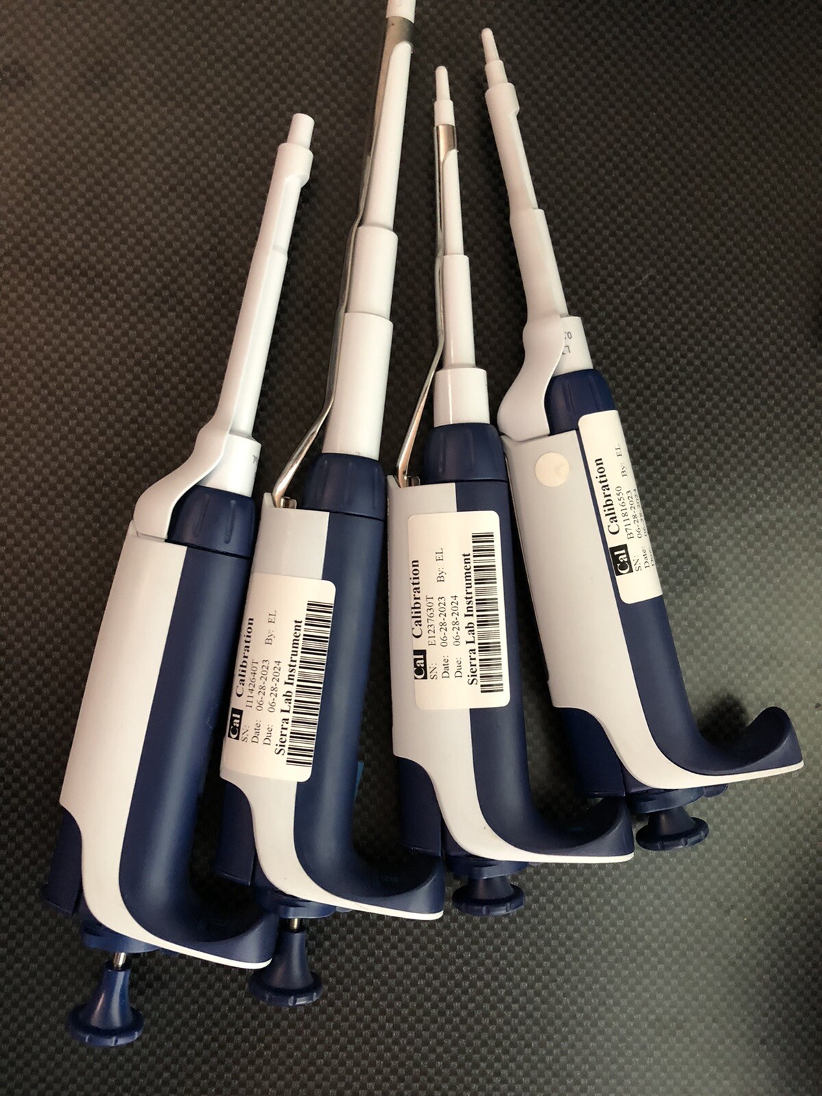 Lot 4 Mettler Rainin Pipet lite XLS RFID LTS Pipettes L1000 L200 L20 L2 Caled Ex