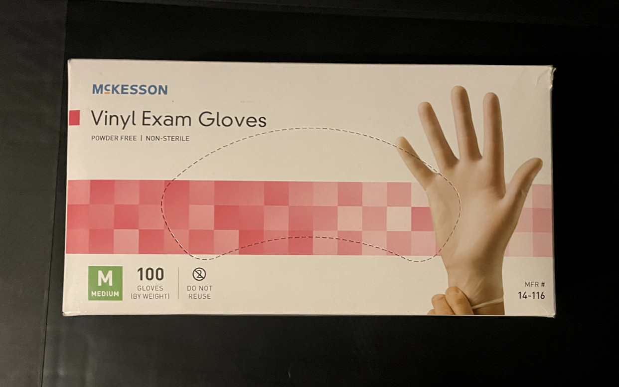 McKesson Vinyl Exam Gloves – Pack of 100, Medium