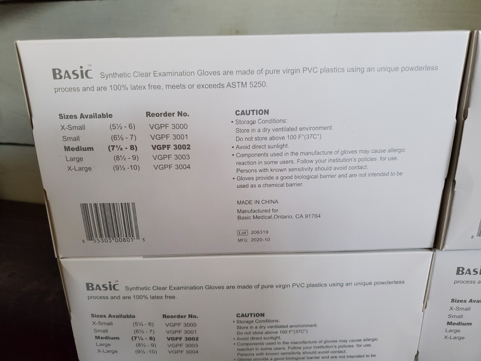 Basic Synguard Vinyl Powder-Free Exam Gloves MEDIUM 100 Ct VGPF 3002 (4 Boxes)