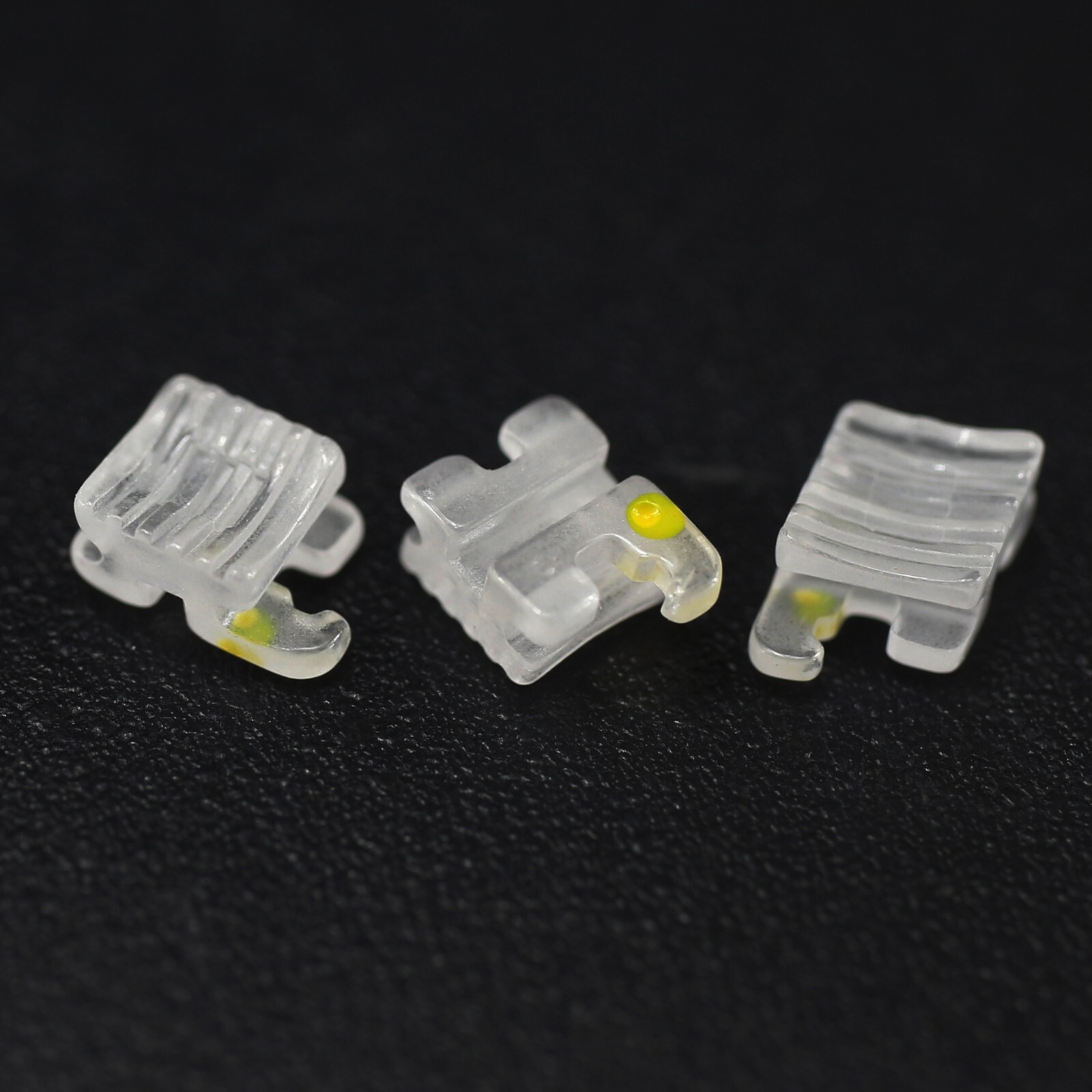Dental Orthodontic Ceramic Brackets Self Ligating Braces Clear Sapphire Roth MBT