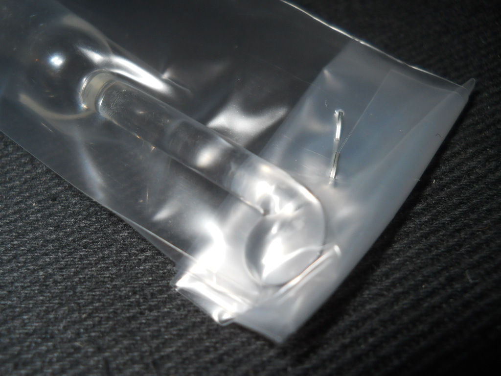 Mitsubishi Chemical Glass 0.5mL Small Powder Sampler for Karl Fischer Meter