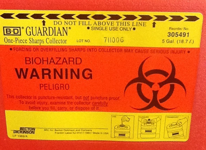 One BD Disposable Sharps Collector Extra Large 5 Gallon 305491 Red