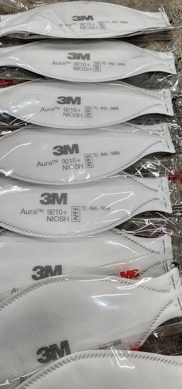 3M Aura 9210+ N95 Mask Particulate Respirator Disposable Protective 10 Pack